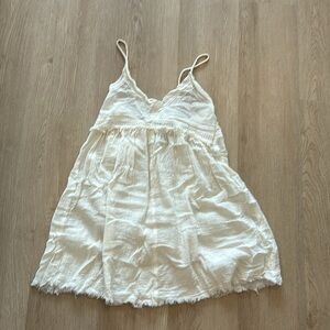 Beautiful & Delicate White Dress